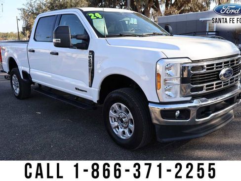Used 2024 Ford F250 XLT w/ FX4 Off-Road Package image 5