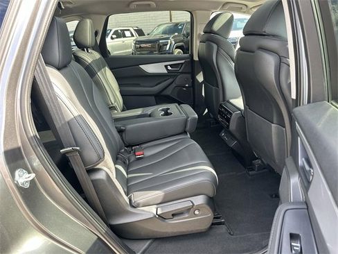 Used 2025 Acura MDX SH-AWD image 27