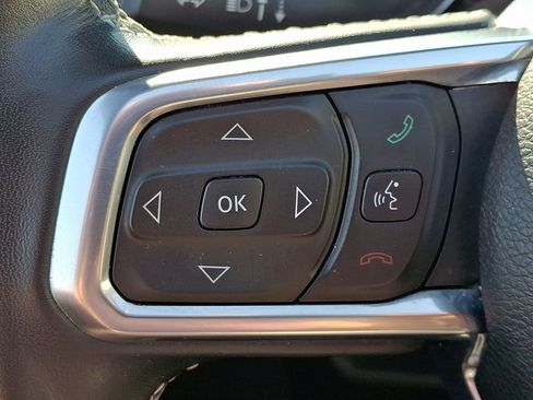 Used 2022 Jeep Wrangler Unlimited Rubicon w/ LED Lighting Group AWD/4WD image 27
