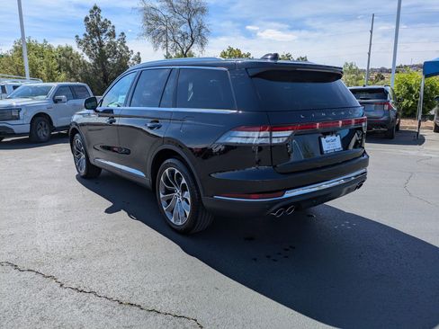 Used 2025 Lincoln Aviator Reserve w/ Illumination Package AWD/4WD image 6
