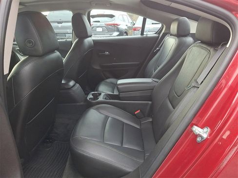 Used 2015 Chevrolet Volt Premium w/ Premium Trim Package image 10