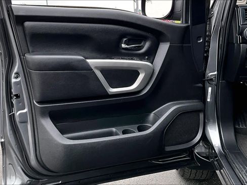 Used 2024 Nissan Titan SV w/ Accessory Utility Package image 42