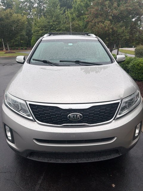 Used 2015 Kia Sorento LX FWD image 1