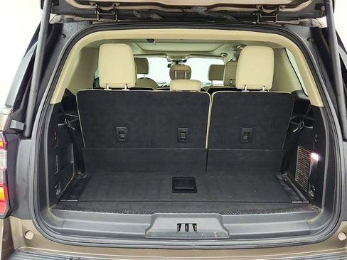 Used 2019 Ford Expedition Platinum AWD/4WD image 25