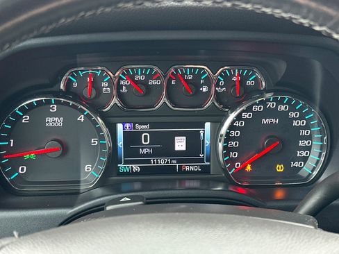 Used 2018 GMC Sierra 1500 SLT image 28