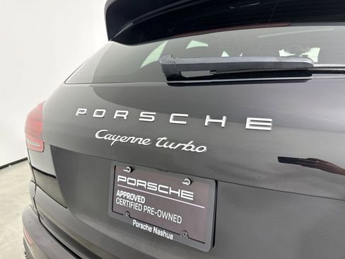 Certified 2015 Porsche Cayenne Turbo AWD/4WD image 19