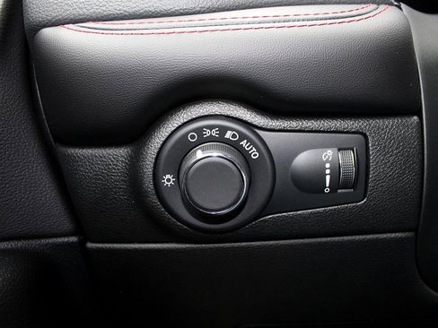 Used 2025 Dodge Durango R/T image 15