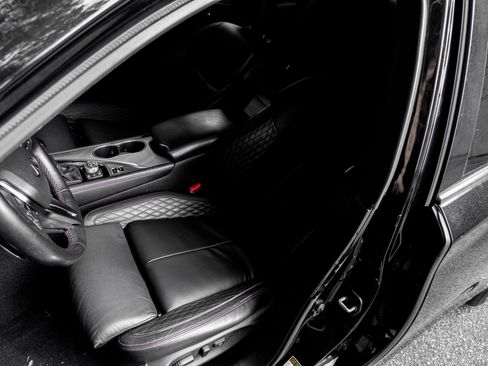 Used 2018 INFINITI Q50 Red Sport 400 w/ Sensory Package (Sport) image 8