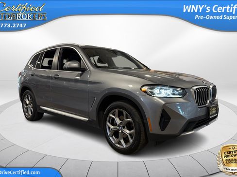 Used 2024 BMW X3 xDrive30i AWD/4WD image 3