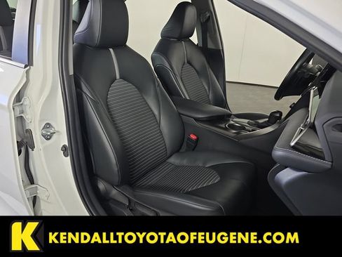 Used 2022 Toyota Camry SE FWD image 29