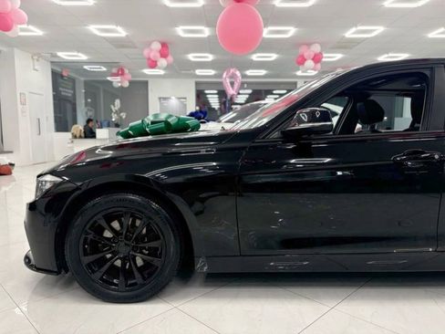 Used 2017 BMW 320i xDrive Sedan image 6