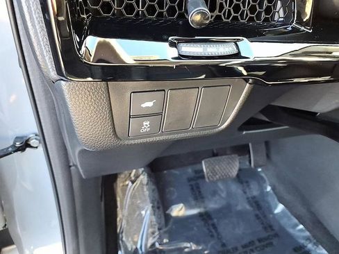 Used 2025 Honda CR-V EX-L image 13
