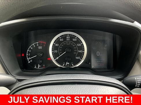 Used 2020 Toyota Corolla LE FWD image 12