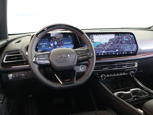 New 2026 Chevrolet Traverse RS w/ LPO, Floor Liner Package image 15