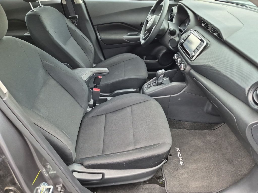 Used 2025 Nissan Kicks Play S FWD image 26