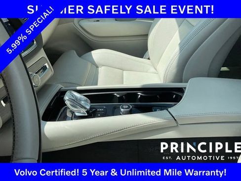 Certified 2023 Volvo XC90 B6 Ultimate w/ Protection Package AWD/4WD image 23