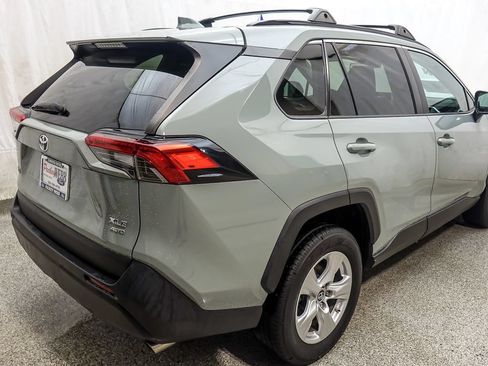Used 2019 Toyota RAV4 XLE w/ All Weather Liner Package AWD/4WD image 7