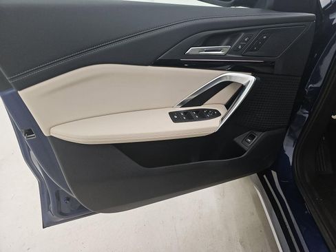 Certified 2025 BMW X1 xDrive28i image 9
