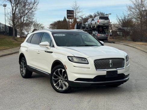 Used 2021 Lincoln Nautilus Reserve w/ Equipment Group 201A image 2