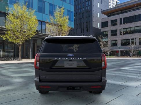 New 2026 Ford Expedition Max Active AWD/4WD image 5
