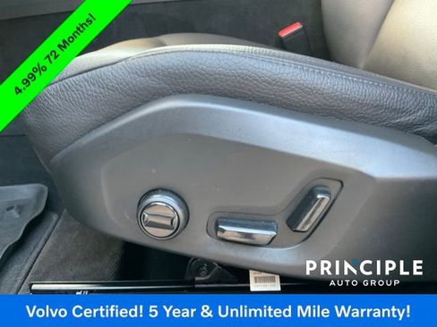 Certified 2023 Volvo XC60 B5 Plus w/ Protection Package Premier image 18