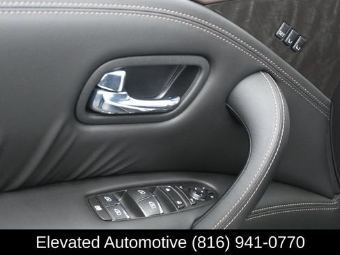 Used 2024 Nissan Armada Platinum w/ Captain's Chairs Package AWD/4WD image 18