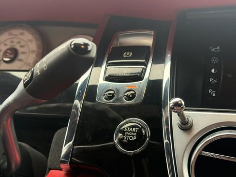 Used 2018 Rolls-Royce Dawn RWD image 27