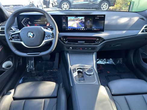 Used 2025 BMW 330i xDrive Sedan image 10