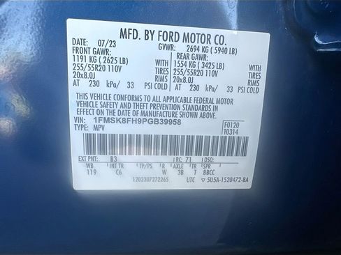 Used 2023 Ford Explorer Limited image 39