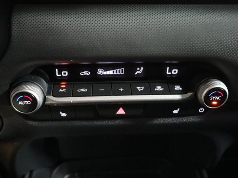 Certified 2025 MAZDA CX-50 AWD 2.5 S w/ Preferred Package image 32