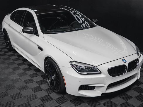 Used 2016 BMW M6 Gran Coupe w/ Executive Package RWD image 28