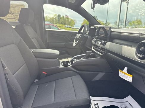 New 2026 Chevrolet Colorado W/T w/ WT Custom Package AWD/4WD image 33