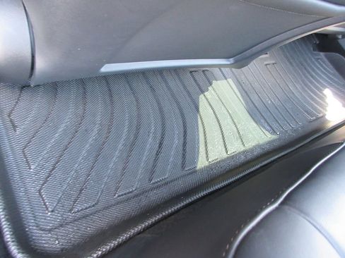 Used 2023 Tesla Model 3 Performance AWD/4WD image 25