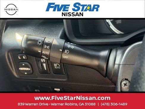 Used 2022 Toyota 4Runner Limited RWD image 23