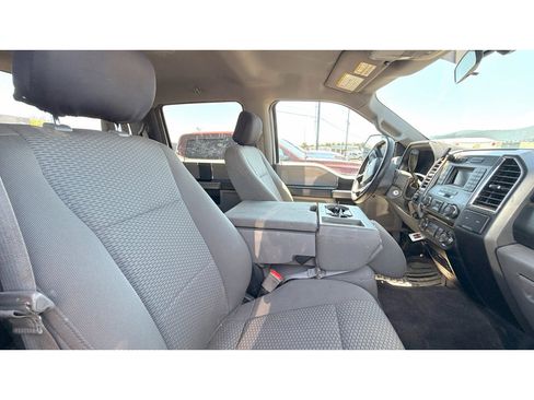 Used 2018 Ford F350 XLT AWD/4WD image 10