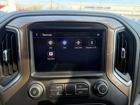 Used 2020 Chevrolet Silverado 1500 High Country w/ Technology Package image 8