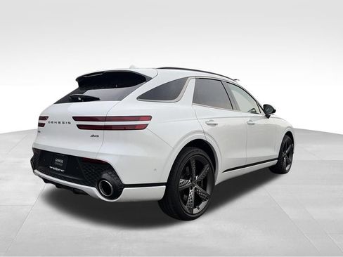 Used 2023 Genesis GV70 2.5T w/ Sport Prestige Package AWD/4WD image 16