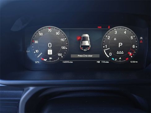 Used 2024 Land Rover Defender 110 S image 18