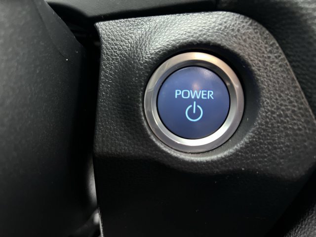 Used 2022 Toyota RAV4 XSE w/ Premium Package AWD/4WD image 17