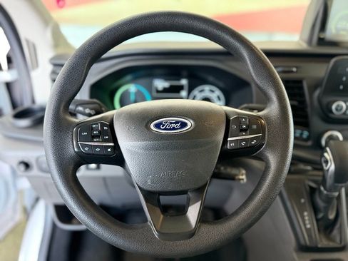 Used 2021 Ford Transit 350 XLT image 18