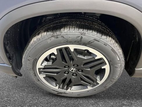 New 2026 Honda Pilot Touring image 11