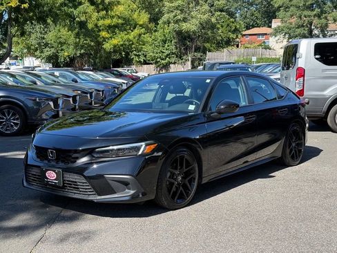 Used 2024 Honda Civic Sport image 1