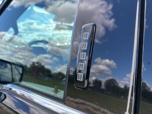 Used 2022 Ford F150 Platinum w/ Equipment Group 701A High AWD/4WD image 25