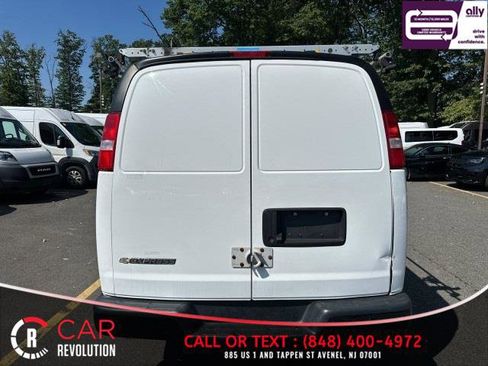 Used 2020 Chevrolet Express 2500 image 5