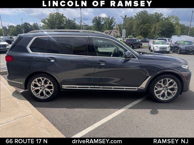 Used 2022 BMW X7 xDrive40i w/ Cold Weather Package AWD/4WD image 8