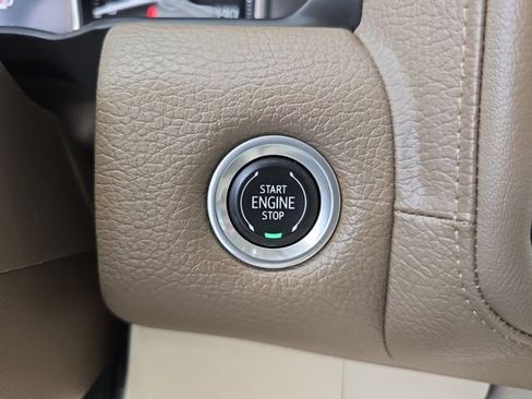 Certified 2021 GMC Yukon Denali w/ LPO, Illumination Package image 29