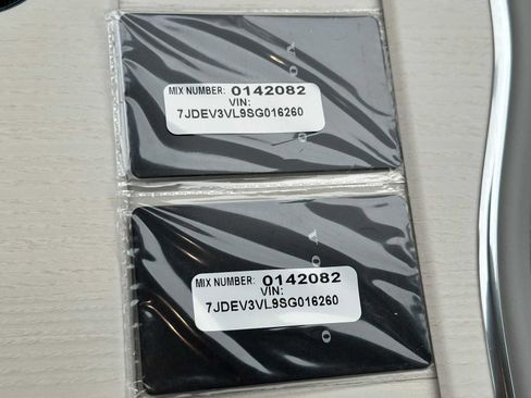 New 2025 Volvo EX90 Ultra image 37