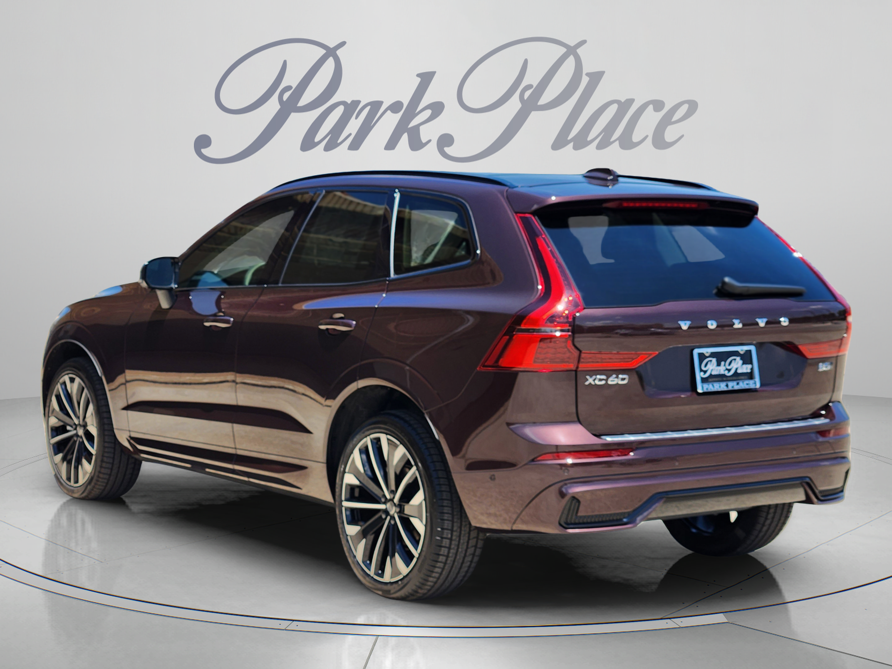 Used 2026 Volvo XC60 B5 Ultra w/ Protection Package Premier AWD/4WD image 3