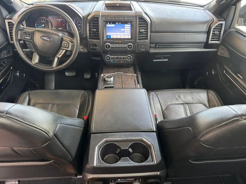 Used 2019 Ford Expedition Max Limited w/ Equipment Group 302A RWD image 31
