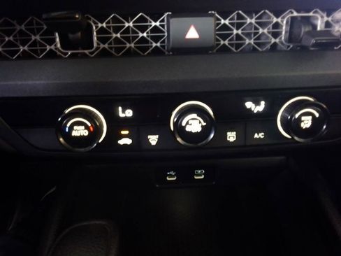 Used 2024 Honda Accord LX image 11